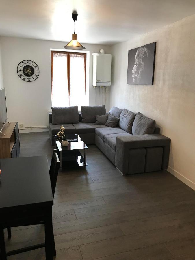 Au Faubourg Apartment Saint-Claude Ngoại thất bức ảnh